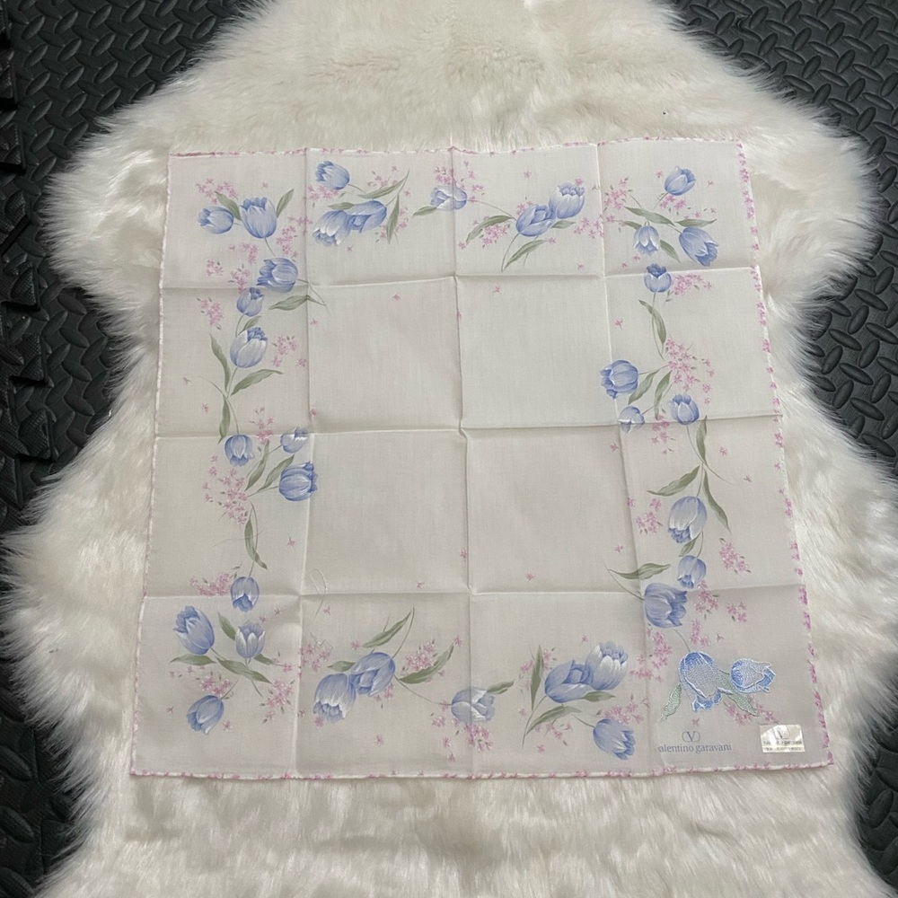 Authentic Valentino Garavani Bandana/Mini scarf